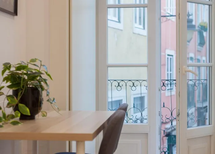 Flh Martim Moniz Urban Chic Flat * Lisboa